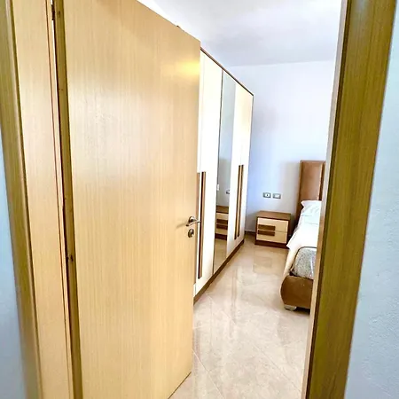 Apartman Lungomare With Parking - Near The *