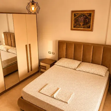 Lungomare With Parking - Near The Apartman Vlora