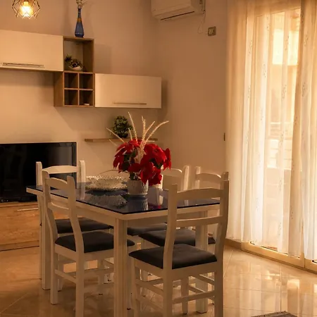 Apartman Lungomare With Parking - Near The *